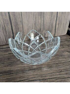 Vintage Mikasa Crescendo Crystal Bowl, Lotus Flower Lily Shape 6" Round, Elegant